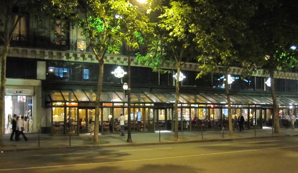 Cafe de la paix