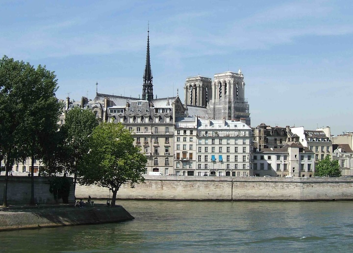 ParisIsland