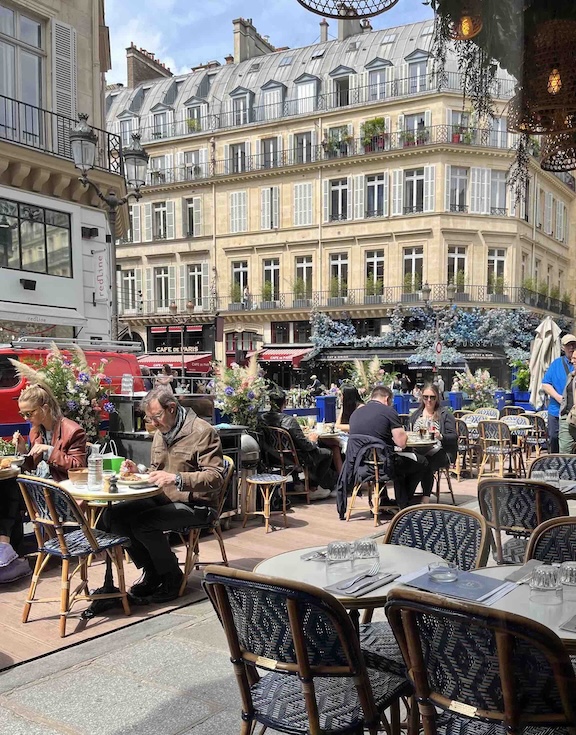Café rue St-Honoré